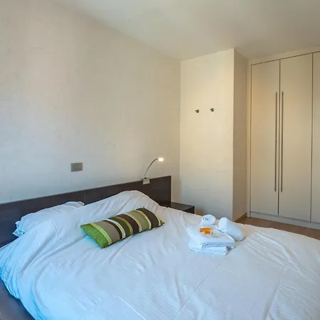 Marina View Apartment, 3 Bdr, With Terrace And Parking Blankenberge