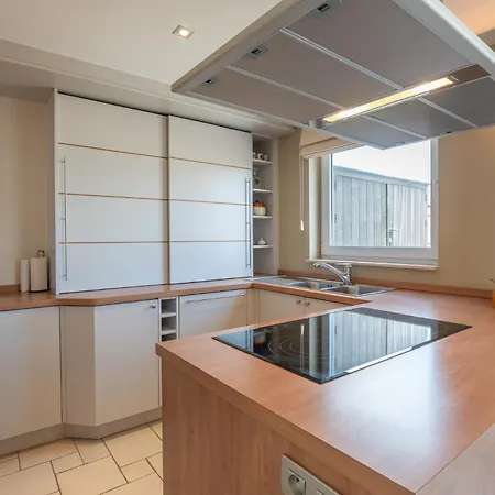 Marina View Apartment, 3 Bdr, With Terrace And Parking Apartamento