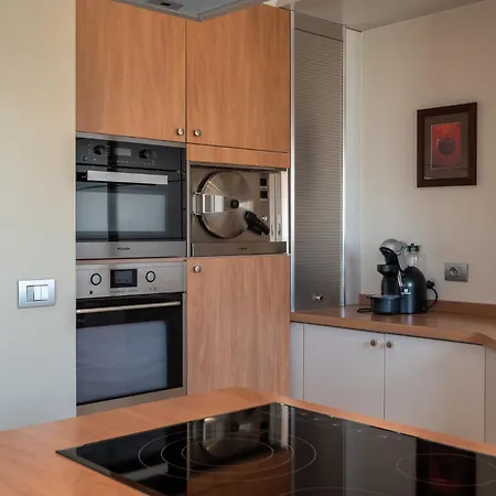 Marina View Apartment, 3 Bdr, With Terrace And Parking Apartamento