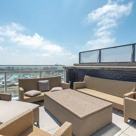 Marina View Apartment, 3 Bdr, With Terrace And Parking * Blankenberge